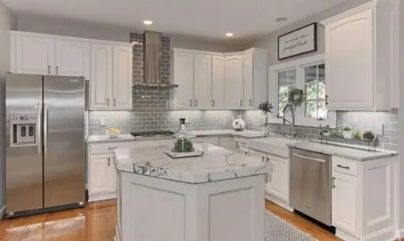 Cabinet Refinishing and Kitchen Cabinet Painting